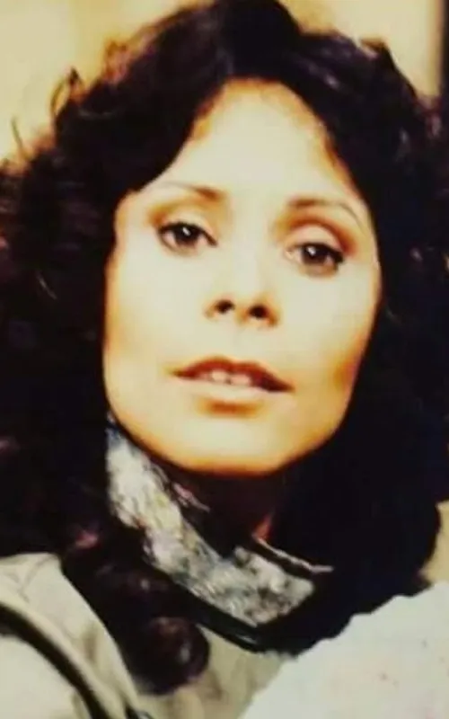 Stella Suárez