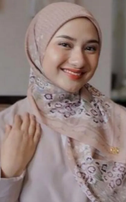 Nadzira Shafa