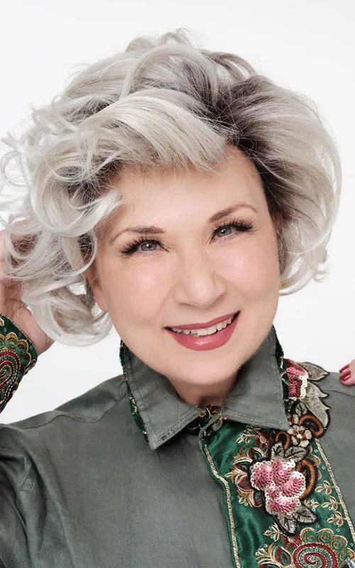 Mairi Stavrakelli