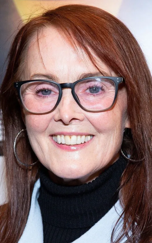 Laura Innes