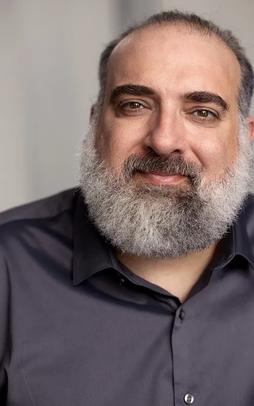 Ari Agbabian