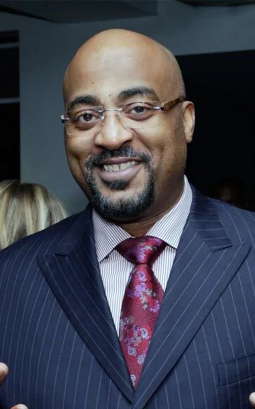 Dennis Scott