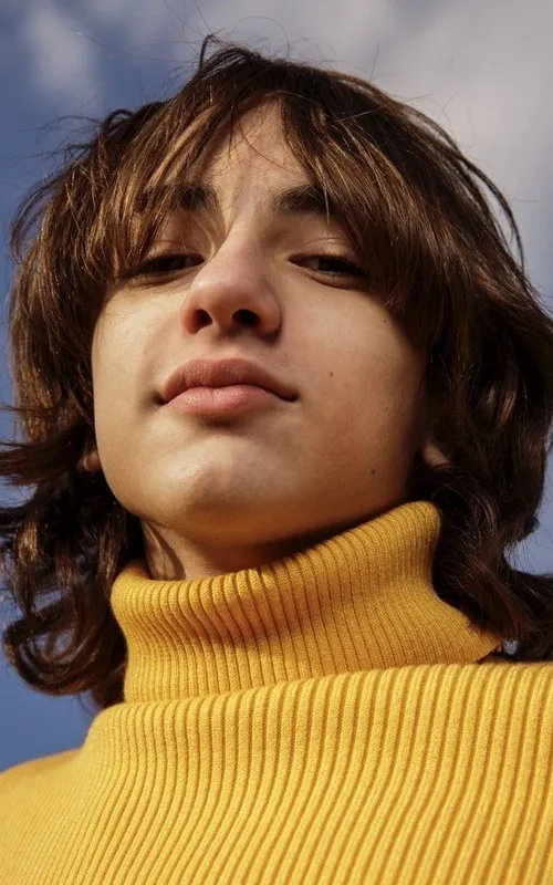 Azhy Robertson