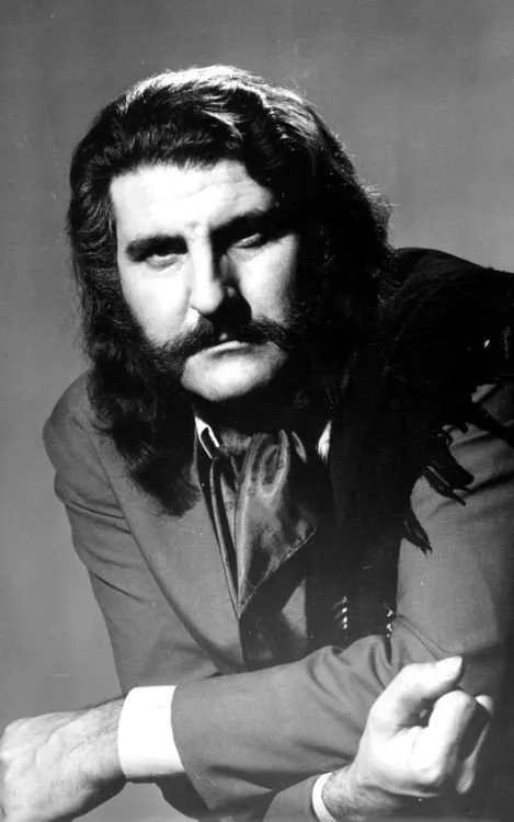 José Larralde