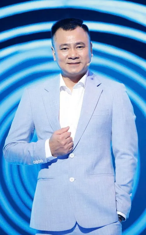 Tự Long