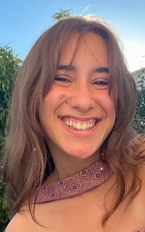 Ainhoa Abela Espino