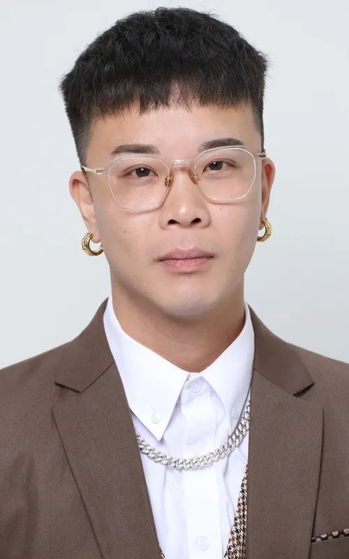 Kevin Tong