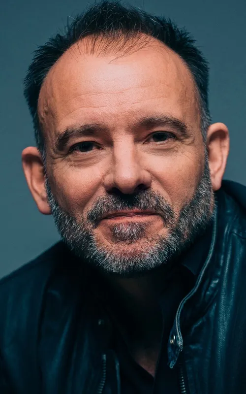 Matthew Warchus