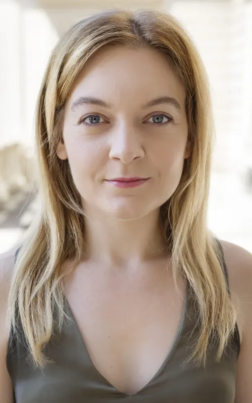 Eliza Roth