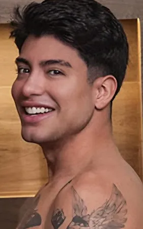 Alessandro Lee