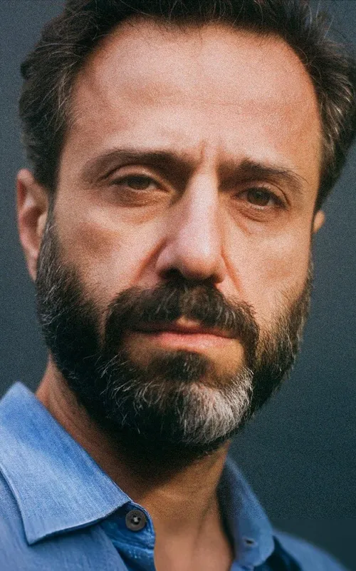 Ebrahim Azizi