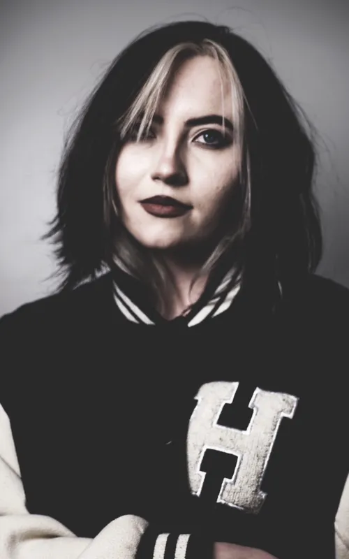 Maisy Bates