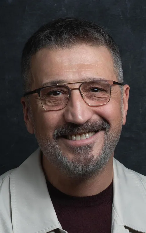 Cem Davran