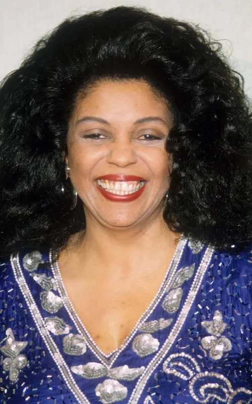 Lyn Collins
