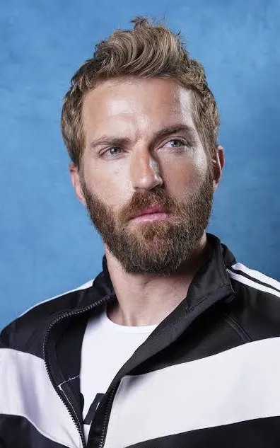 Russell Hicks