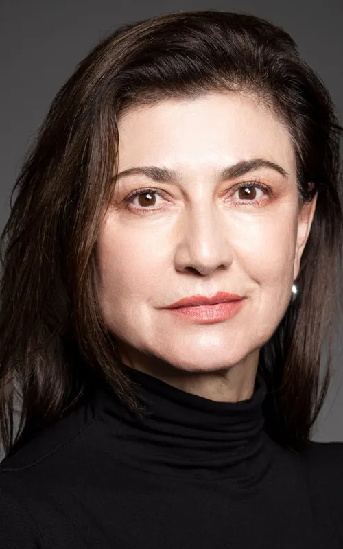 Leticia Huijara