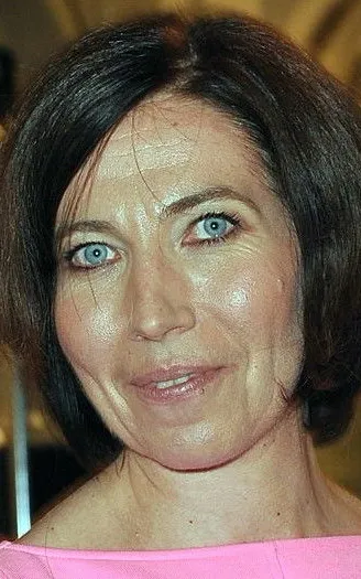 Elise Larnicol