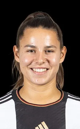 Lena Oberdorf