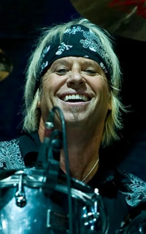 Bobby Blotzer