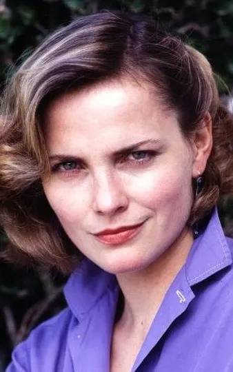 Nathalie Nell
