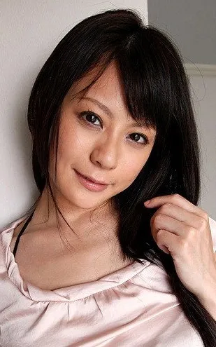 Nana Aida