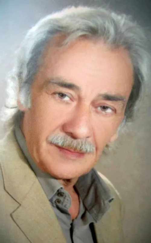 Mustafa Adouani
