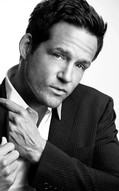 Josh Hopkins