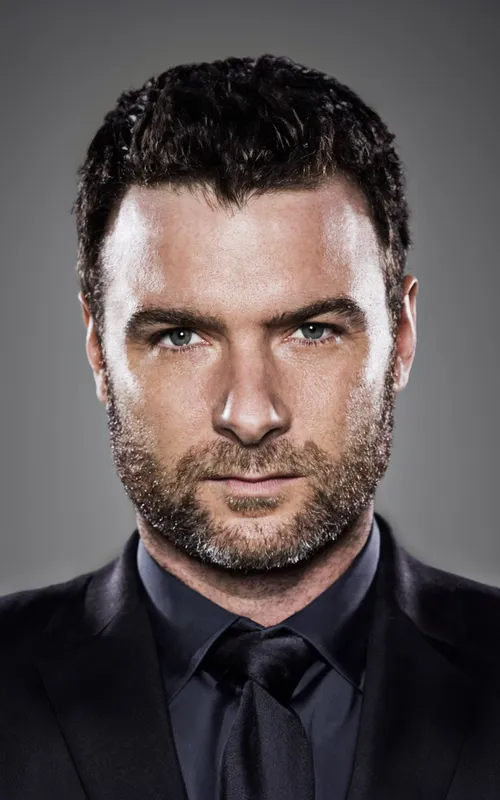 Liev Schreiber