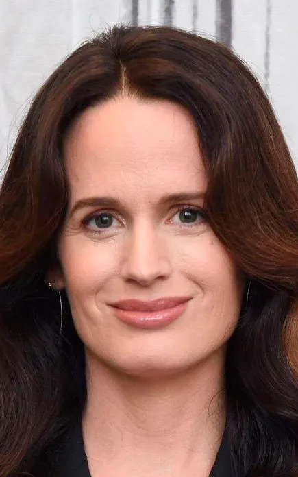 Elizabeth Reaser