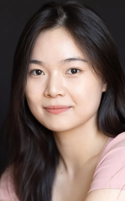 Xinyi Ye