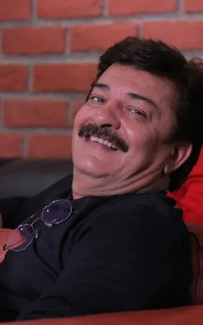 Dharmesh Vyas