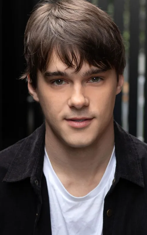 Mitchell Hope