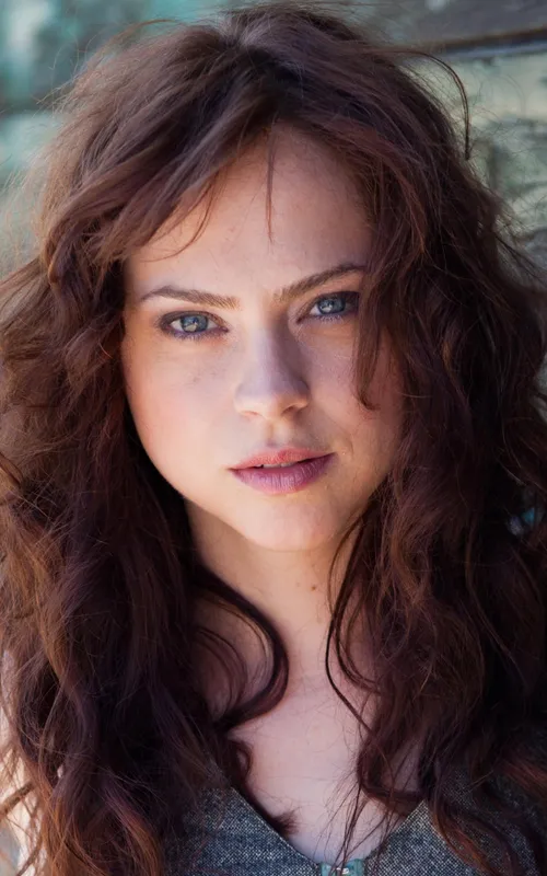 Fiona Dourif