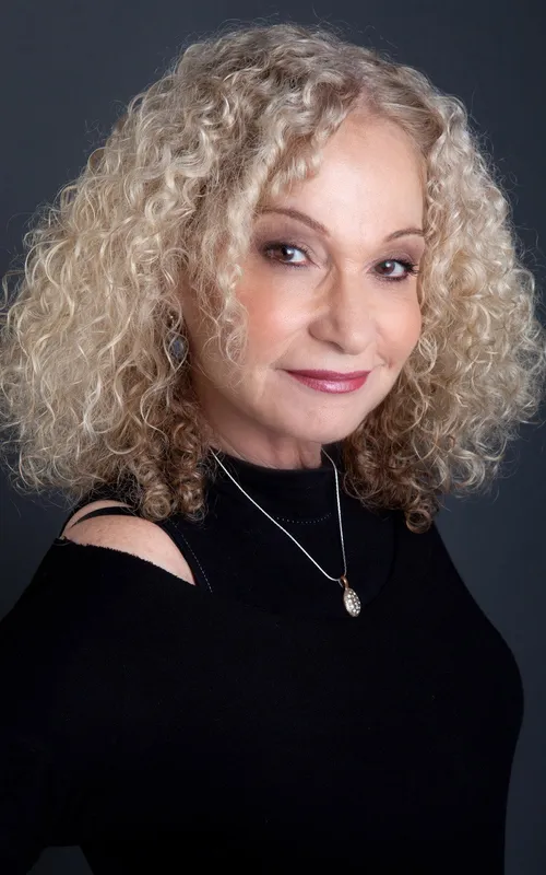 Shula Revach