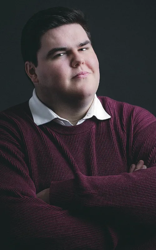 Dominic Fox