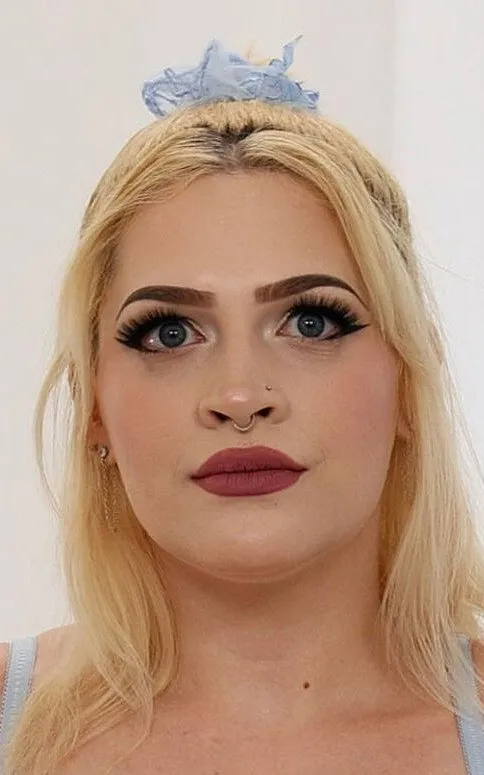 Scarlett Synn