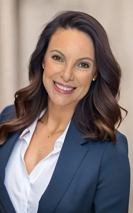 Laura Hunter