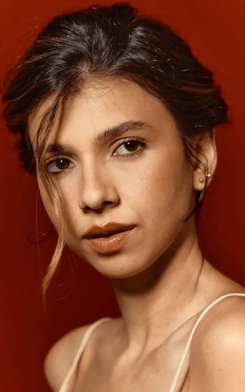 Júlia Portes