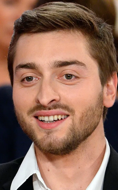 Simon Larvaron