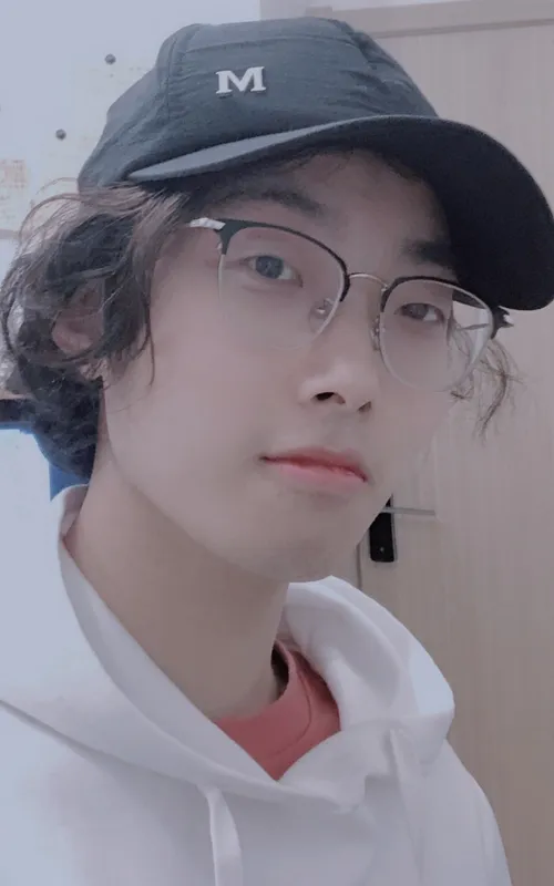 Xinran Yang