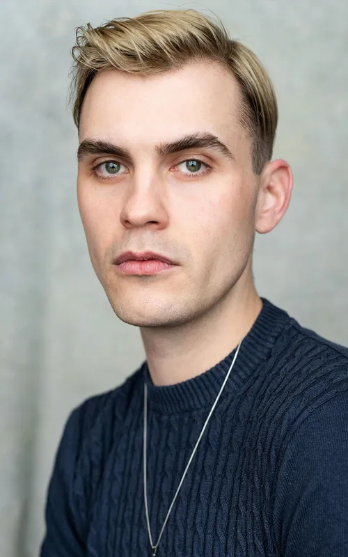 Oliver Monaghan