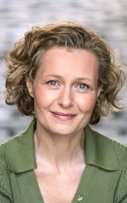 Emese Fáy