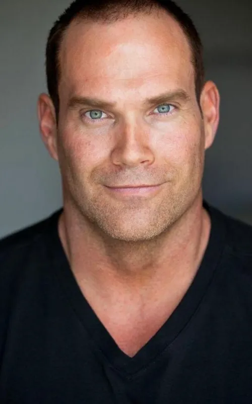 Xander Steel