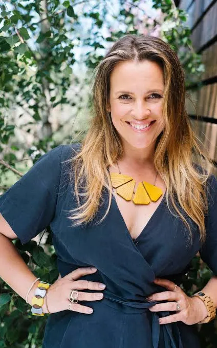 Ali McGregor