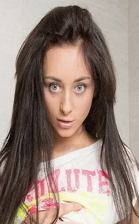 Dominika Dark
