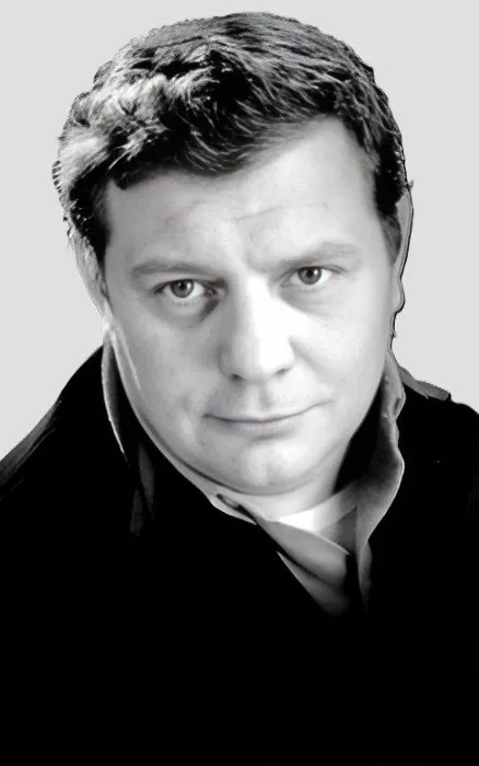 Renzo Palmer