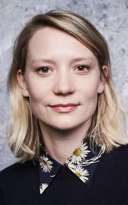 Mia Wasikowska