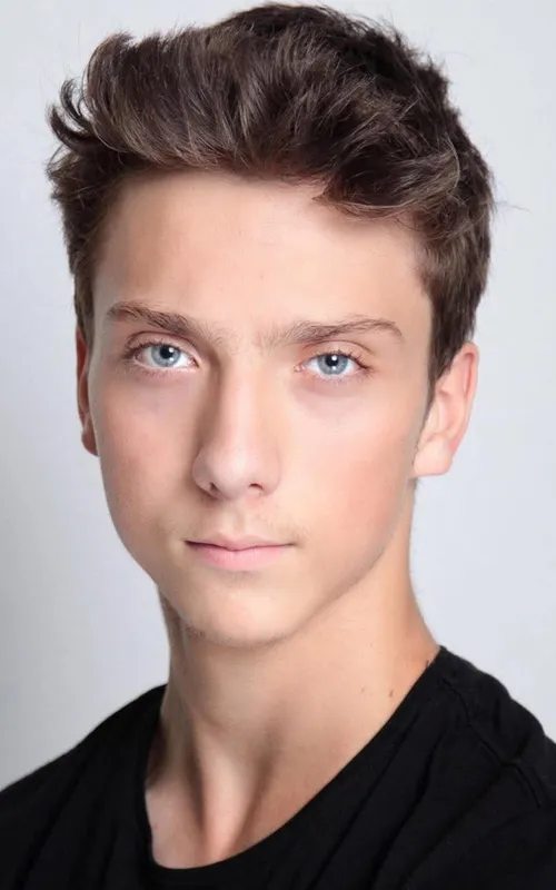 Alp Eren Khamis