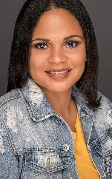 Tirmira Robinson