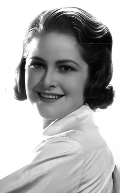 Gloria Brewster